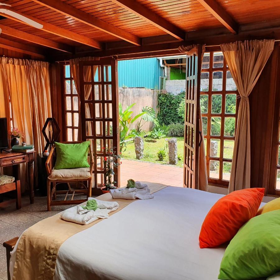 Turrialba Bed & Breakfast Exterior foto